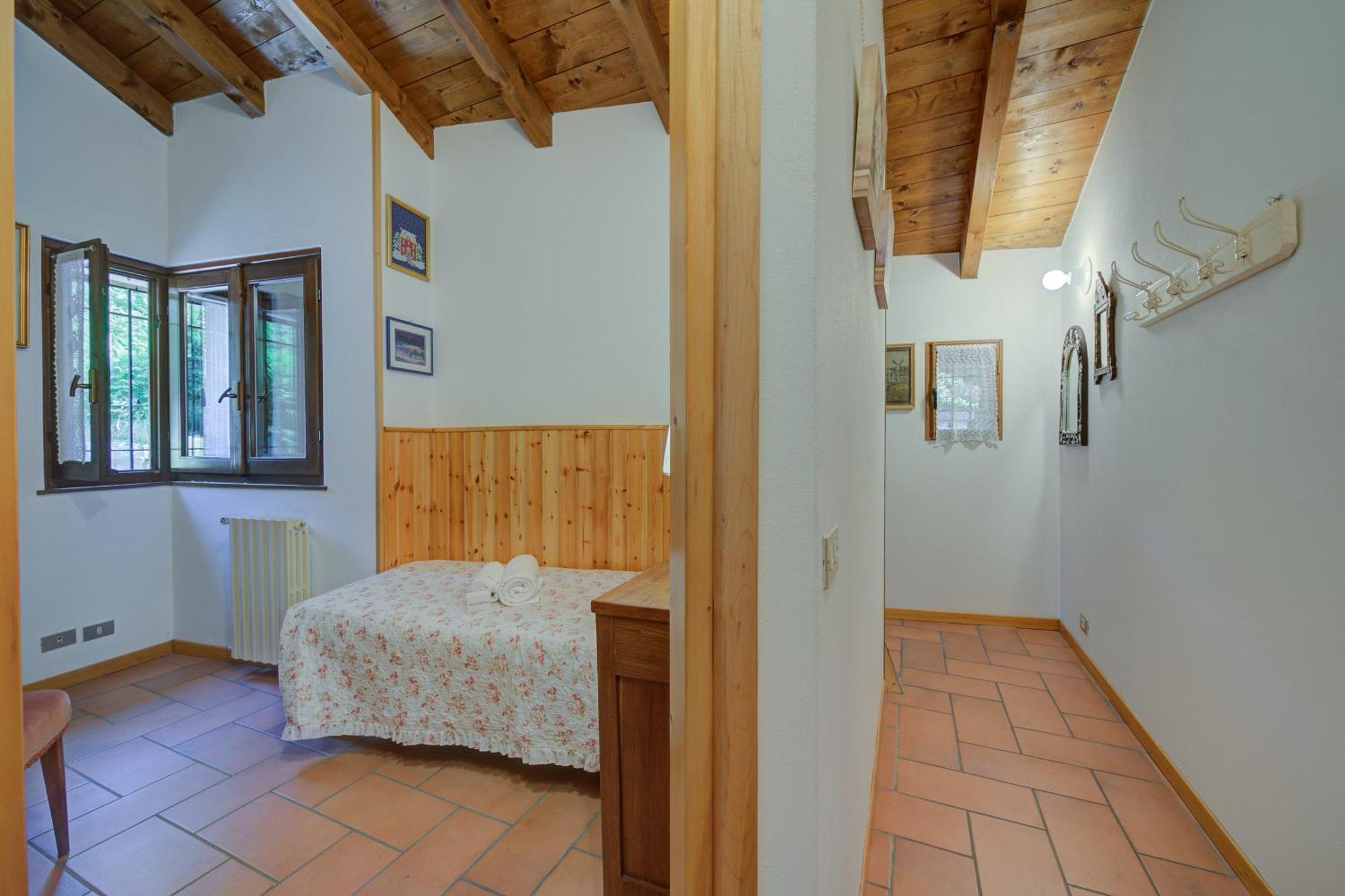 Villa Il Castagno Few Min From Beach - Happy Rentals Castelveccana Exterior foto